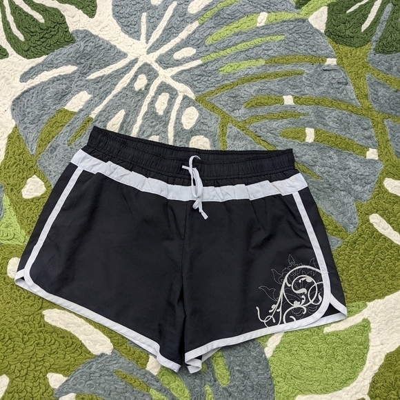 Athleta Hana Running Gray Floral Print Lightweight Shorts Size XS - Picture 2 of 4